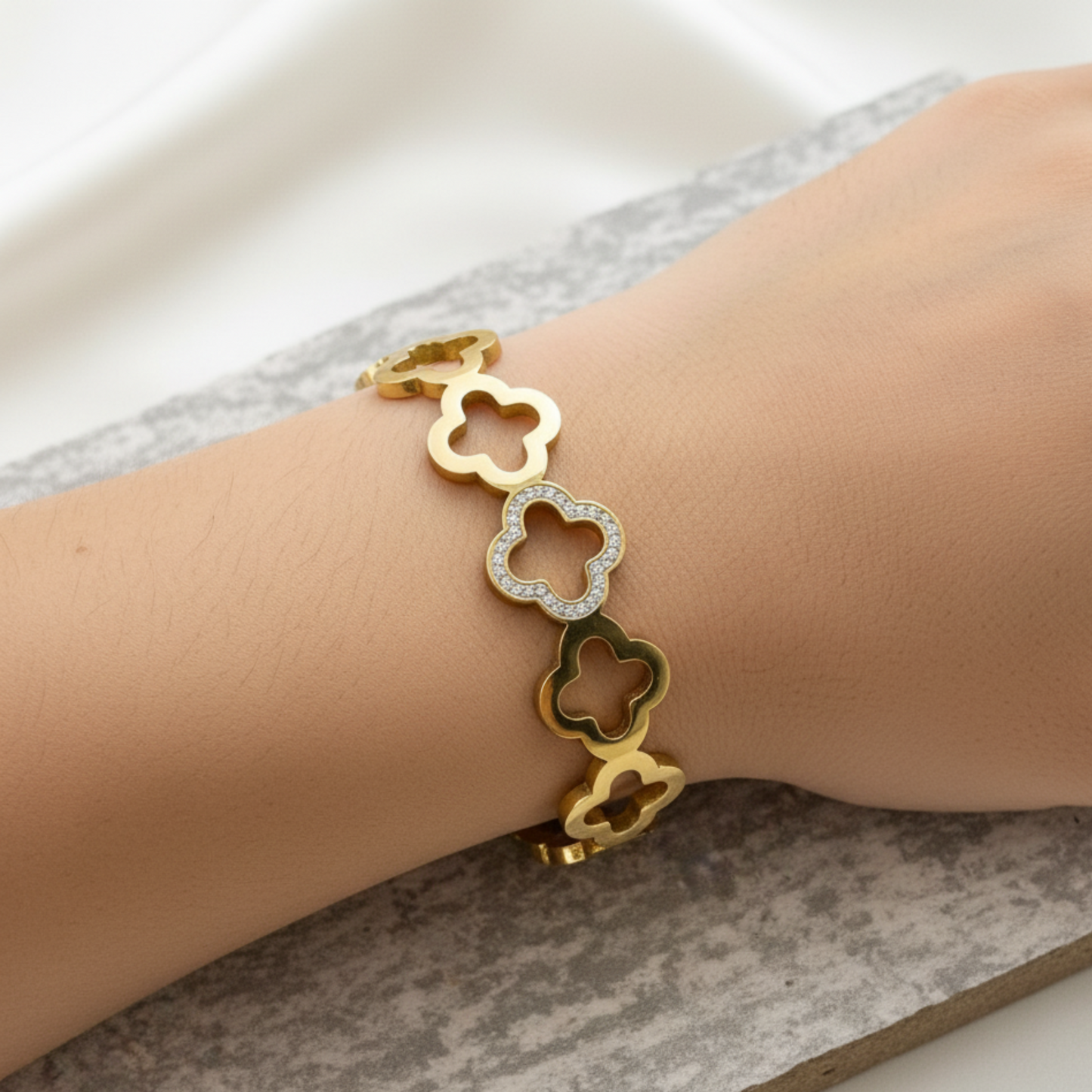 Gold Clover