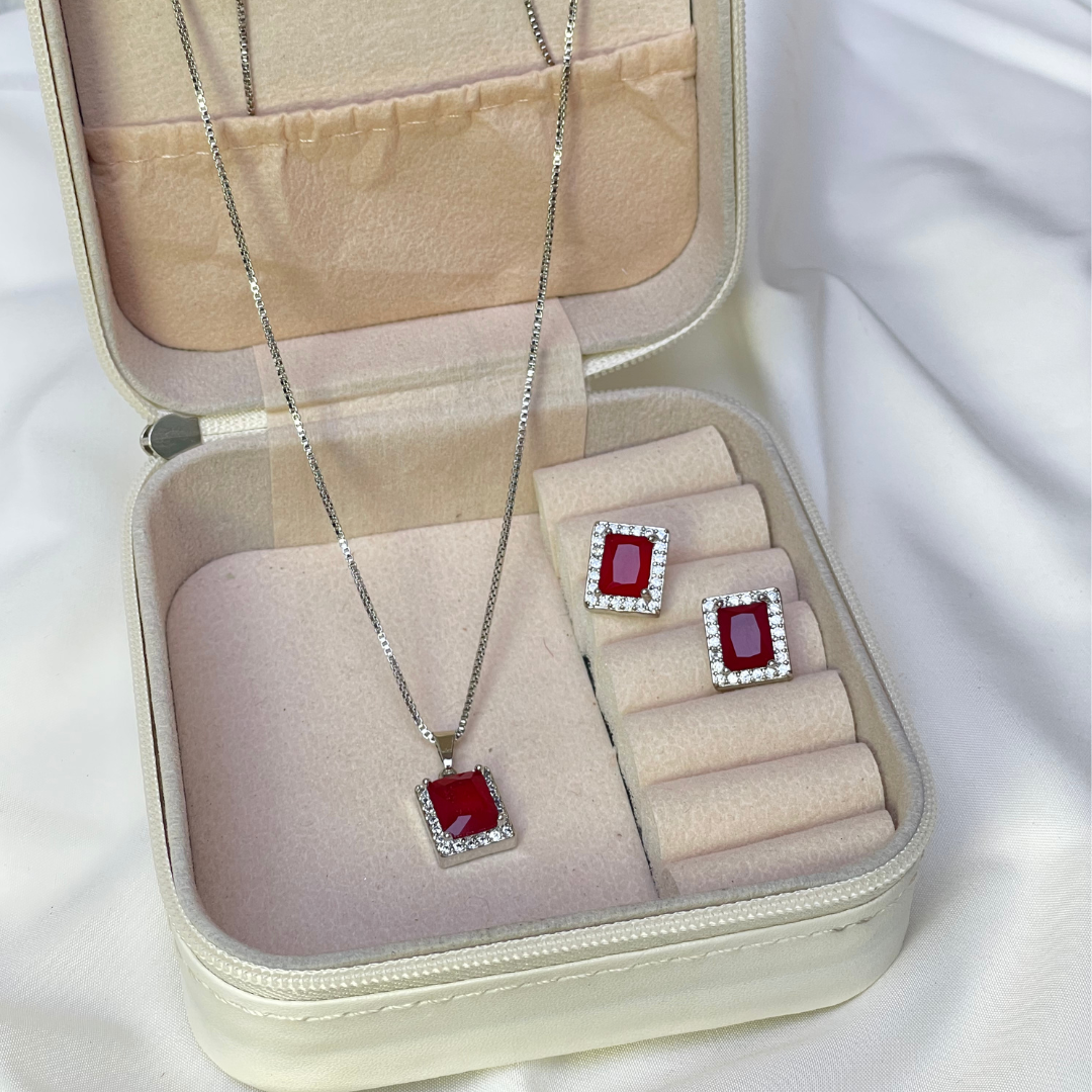 Ruby Square Set